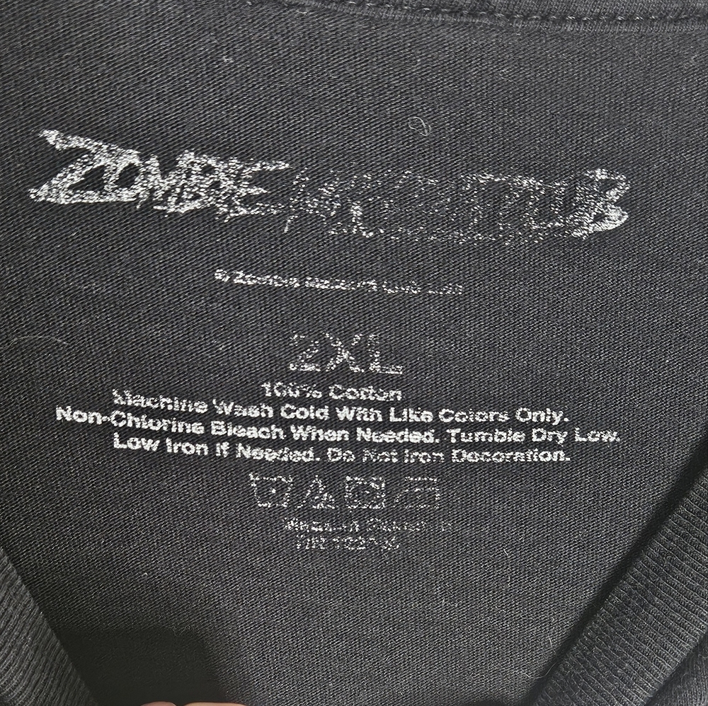 Zombie Makeout Club Black Tshirt With White Screenprint Sz 2XL - Picture 7 of 8